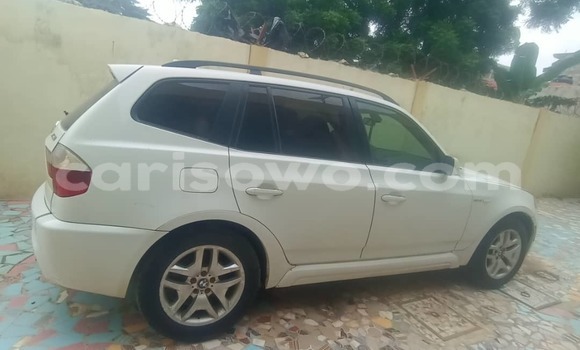 Sayi Na hannu BMW X3 White Mota in Cotonou a Benin Sayi Na hannu BMW X3 White Mota in Cotonou a Benin