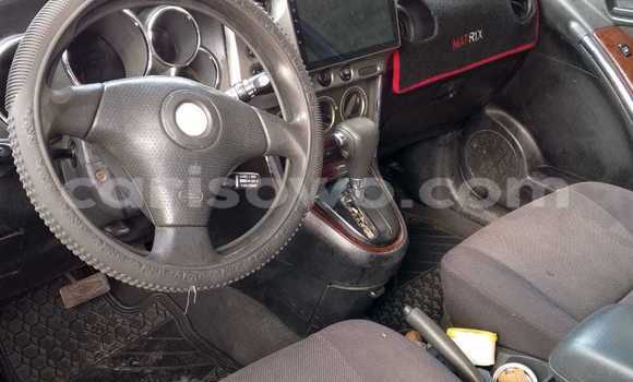 Sayi Na hannu Pontiac Vibe Blue Mota in Cotonou a Benin Sayi Na hannu Pontiac Vibe Blue Mota in Cotonou a Benin