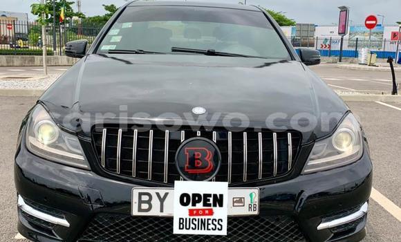 Acheter Occasion Voiture Mercedes-Benz C–Class Noir à Cotonou, Benin Acheter Occasion Voiture Mercedes-Benz C–Class Noir à Cotonou, Benin