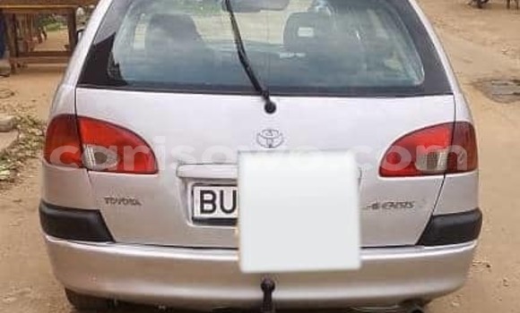 Acheter Occasion Voiture Toyota Avensis Gris à Cotonou, Benin