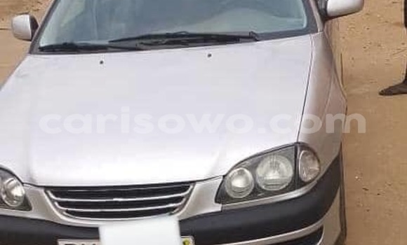 Acheter Occasion Voiture Toyota Avensis Gris à Cotonou, Benin Acheter Occasion Voiture Toyota Avensis Gris à Cotonou, Benin