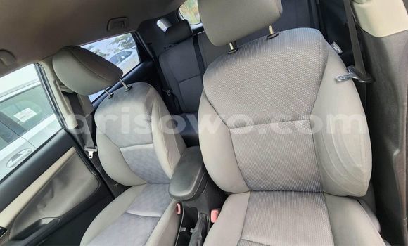 Buy Used Toyota Matrix Black Car in Bembereke in Borgou Buy Used Toyota Matrix Black Car in Bembereke in Borgou