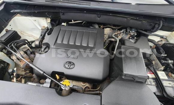 Acheter Occasion Voiture Toyota Highlander Blanc à Aplahoue, Couffo Acheter Occasion Voiture Toyota Highlander Blanc à Aplahoue, Couffo