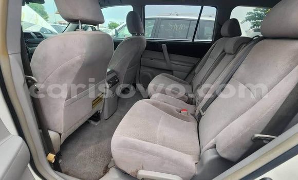 Buy Used Toyota Highlander White Car in Banikoara in Benign Buy Used Toyota Highlander White Car in Banikoara in Benign