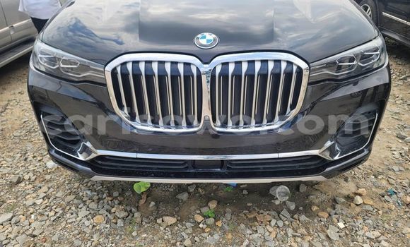 Ra Àlòkù BMW X6 Black Ọkọ̀ in Cotonou ni Benin