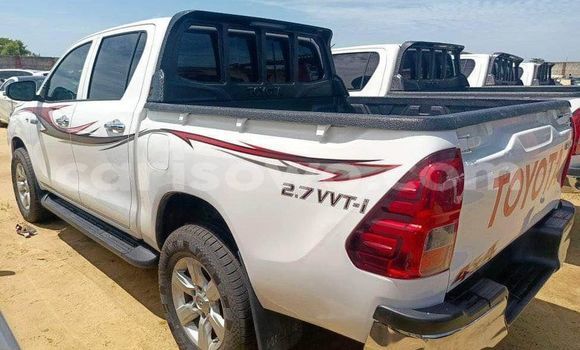 Buy Used Toyota Hilux White Car in Bassila in Benign Buy Used Toyota Hilux White Car in Bassila in Benign