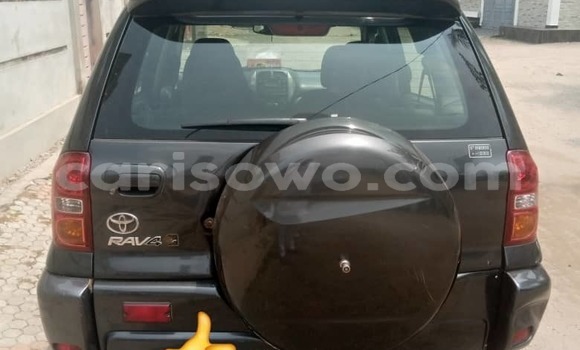 Acheter Occasion Voiture Toyota RAV4 Noir à Cotonou, Benin Acheter Occasion Voiture Toyota RAV4 Noir à Cotonou, Benin
