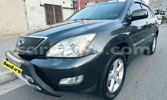 Acheter Occasion Voiture Lexus RX 300 Marron à Cotonou, Benin Acheter Occasion Voiture Lexus RX 300 Marron à Cotonou, Benin