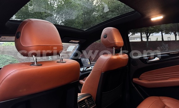 Acheter Import Voiture Mercedes-Benz GLE Noir à Cotonou, Benin Acheter Import Voiture Mercedes-Benz GLE Noir à Cotonou, Benin