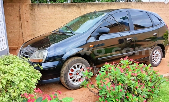 Acheter Occasion Voiture Nissan Tino Noir à Abomey Calavi, Benin