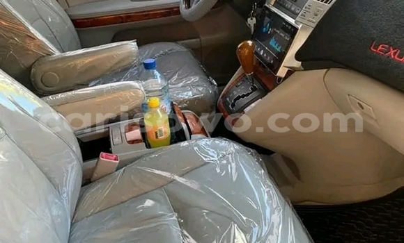 Ra Àlòkù Lexus RX 330 Miiran Ọkọ̀ in Cotonou ni Benin Ra Àlòkù Lexus RX 330 Miiran Ọkọ̀ in Cotonou ni Benin