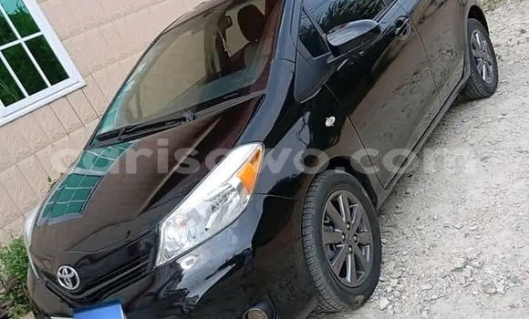 Ra Àlòkù Toyota Yaris Black Ọkọ̀ in Cotonou ni Benin Ra Àlòkù Toyota Yaris Black Ọkọ̀ in Cotonou ni Benin