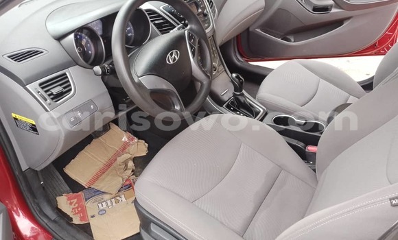 Sayi Na hannu Hyundai Elantra Red Mota in Cotonou a Benin Sayi Na hannu Hyundai Elantra Red Mota in Cotonou a Benin