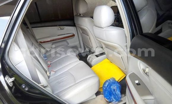 Acheter Occasion Voiture Lexus RX 330 Noir à Cotonou, Benin Acheter Occasion Voiture Lexus RX 330 Noir à Cotonou, Benin