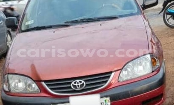 Acheter Occasion Voiture Toyota Avensis Rouge à Cotonou, Benin