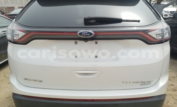 Ra Àlòkù Ford Edge funfun Ọkọ̀ in Cotonou ni Benin Ra Àlòkù Ford Edge funfun Ọkọ̀ in Cotonou ni Benin