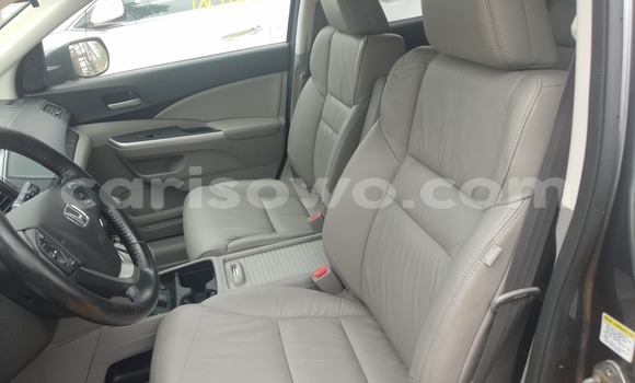 Acheter Occasion Voiture Honda CR–V Gris à Cotonou, Benin Acheter Occasion Voiture Honda CR–V Gris à Cotonou, Benin