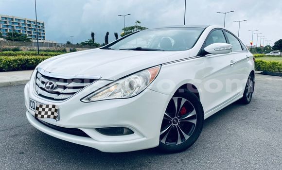 Acheter Occasion Voiture Hyundai Sonata Blanc à Cotonou, Benin Acheter Occasion Voiture Hyundai Sonata Blanc à Cotonou, Benin