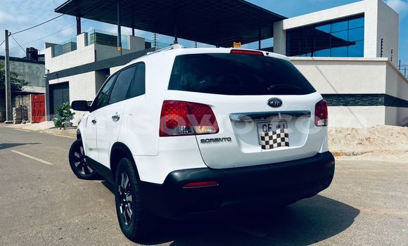 Buy Used Kia Sportage White Car in Cotonou in Benign Buy Used Kia Sportage White Car in Cotonou in Benign