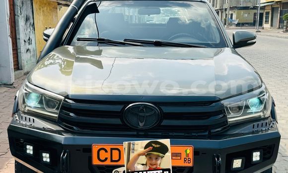 Acheter Occasion Voiture Toyota Hilux Surf Autre à Cotonou, Benin Acheter Occasion Voiture Toyota Hilux Surf Autre à Cotonou, Benin