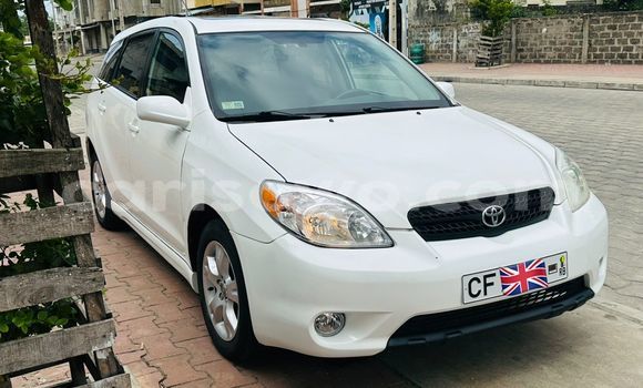 Buy Used Toyota Matrix White Car in Cotonou in Benign Buy Used Toyota Matrix White Car in Cotonou in Benign