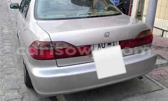 Sayi Na hannu Honda Accord Azurfa Mota in Cotonou a Benin Sayi Na hannu Honda Accord Azurfa Mota in Cotonou a Benin