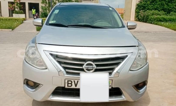 Sayi Na hannu Nissan Almera Azurfa Mota in Cotonou a Benin Sayi Na hannu Nissan Almera Azurfa Mota in Cotonou a Benin