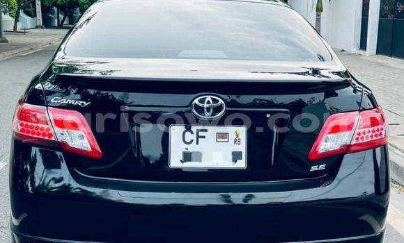 Buy Used Toyota Camry Black Car in Cotonou in Benign