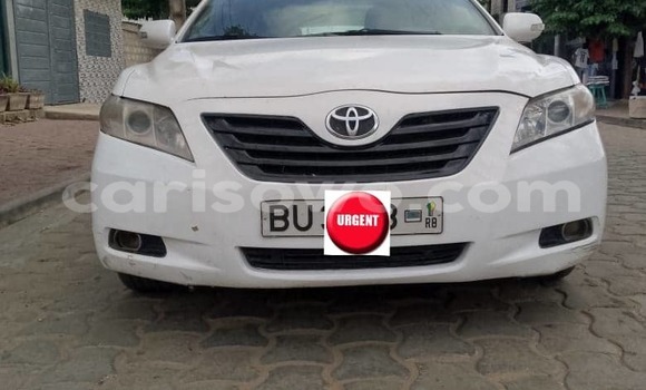 Acheter Occasion Voiture Toyota Camry Blanc à Cotonou, Benin