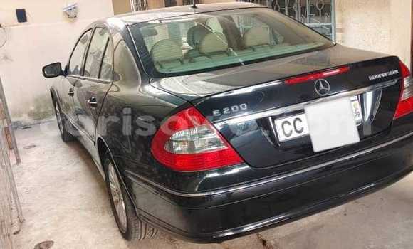 Buy Used Mercedes-Benz E-Classe Black Car in Cotonou in Benign
