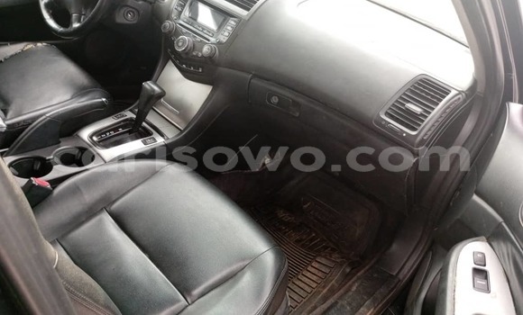 Ra Àlòkù Honda Accord Alawọ ewe Ọkọ̀ in Cotonou ni Benin Ra Àlòkù Honda Accord Alawọ ewe Ọkọ̀ in Cotonou ni Benin