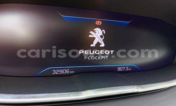 Acheter Occasion Voiture Peugeot 3008 Rouge à Cotonou, Benin Acheter Occasion Voiture Peugeot 3008 Rouge à Cotonou, Benin