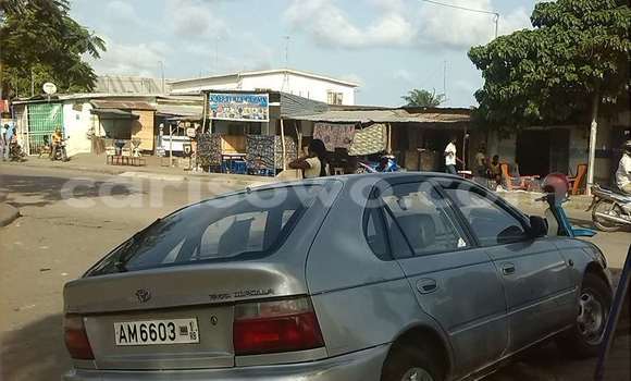 Ra Àlòkù Toyota Corolla Silver Ọkọ̀ in Cotonou ni Benin Ra Àlòkù Toyota Corolla Silver Ọkọ̀ in Cotonou ni Benin