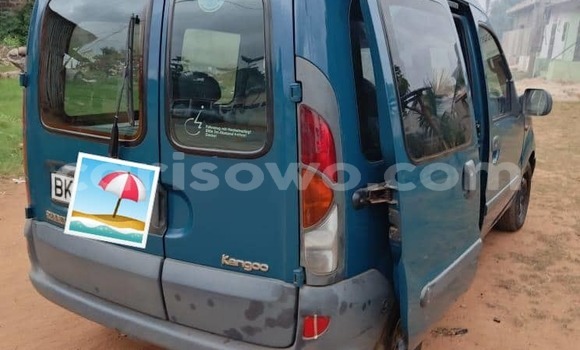 Ra Àlòkù Renault Kangoo Blue Ọkọ̀ in Cotonou ni Benin