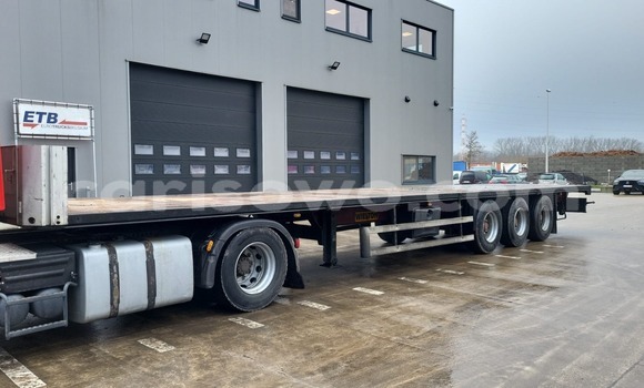 Acheter Occasion Utilitaire Renault Titan Rouge à Cotonou, Benin Acheter Occasion Utilitaire Renault Titan Rouge à Cotonou, Benin