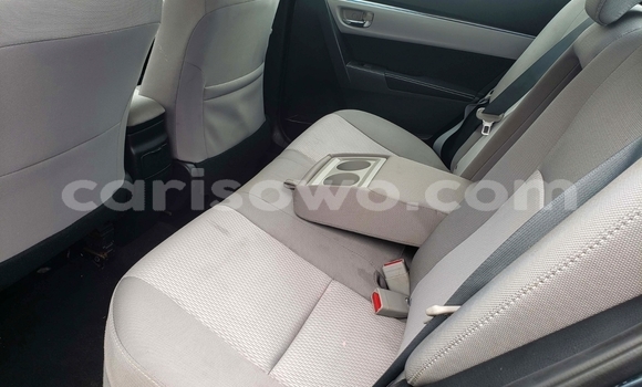 Acheter Occasion Voiture Toyota Corolla Gris à Cotonou, Benin Acheter Occasion Voiture Toyota Corolla Gris à Cotonou, Benin