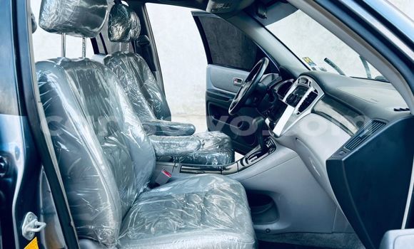 Acheter Occasion Voiture Toyota Highlander Bleu à Cotonou, Benin
