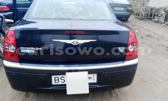 Acheter Occasion Voiture Chrysler 300C Noir à Cotonou, Benin Acheter Occasion Voiture Chrysler 300C Noir à Cotonou, Benin