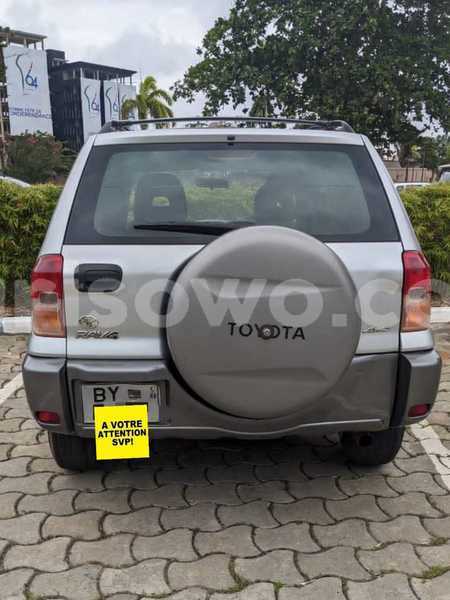 Big with watermark toyota rav4 benin cotonou 21098
