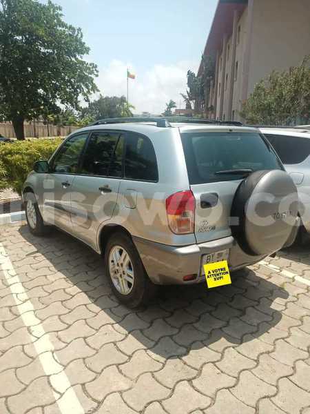 Big with watermark toyota rav4 benin cotonou 21098
