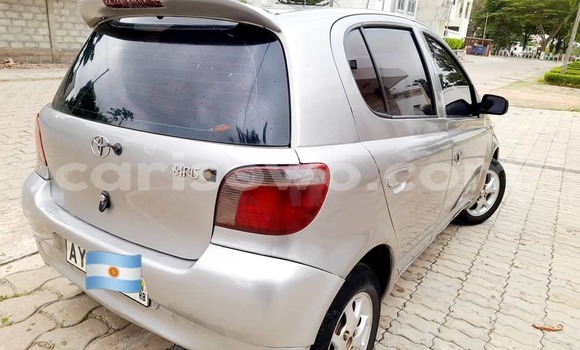 Ra Àlòkù Toyota Yaris Silver Ọkọ̀ in Cotonou ni Benin