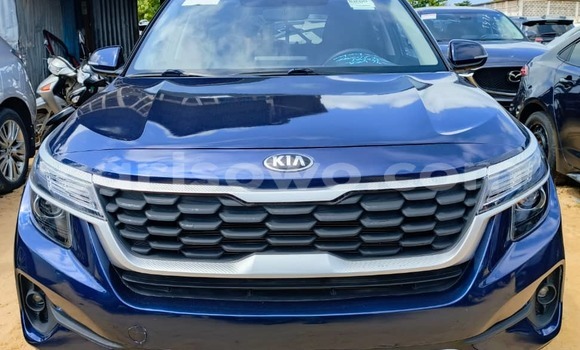 Acheter Occasion Voiture Kia Sportage Bleu à Cotonou, Benin Acheter Occasion Voiture Kia Sportage Bleu à Cotonou, Benin