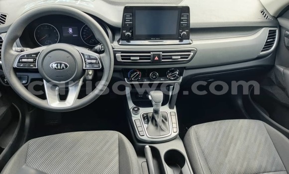 Acheter Occasion Voiture Kia Sportage Bleu à Cotonou, Benin Acheter Occasion Voiture Kia Sportage Bleu à Cotonou, Benin