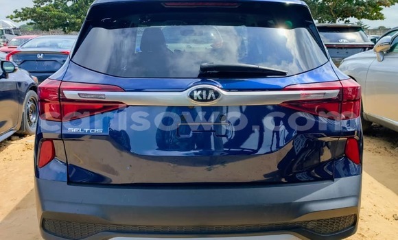 Acheter Occasion Voiture Kia Sportage Bleu à Cotonou, Benin Acheter Occasion Voiture Kia Sportage Bleu à Cotonou, Benin