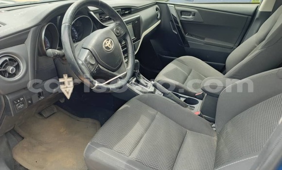 Sayi Na hannu Toyota Corolla Blue Mota in Cotonou a Benin Sayi Na hannu Toyota Corolla Blue Mota in Cotonou a Benin