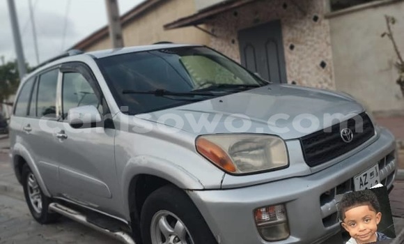Ra Àlòkù Toyota RAV4 Silver Ọkọ̀ in Cotonou ni Benin