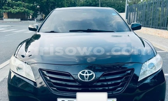 Buy Used Toyota Camry Black Car in Cotonou in Benign