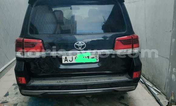 Ra Àlòkù Toyota Land Cruiser Black Ọkọ̀ in Cotonou ni Benin Ra Àlòkù Toyota Land Cruiser Black Ọkọ̀ in Cotonou ni Benin
