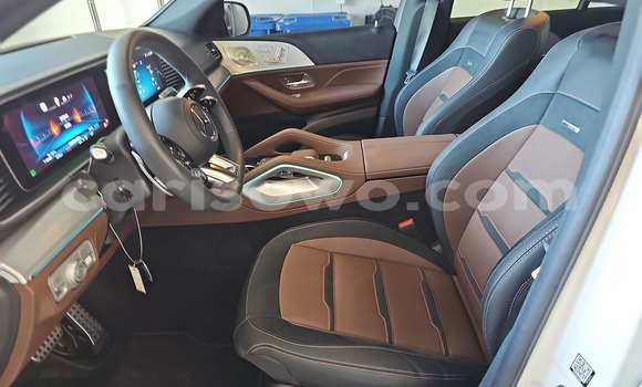 Acheter Neuf Voiture Mercedes-Benz GLE Blanc à Cotonou, Benin Acheter Neuf Voiture Mercedes-Benz GLE Blanc à Cotonou, Benin