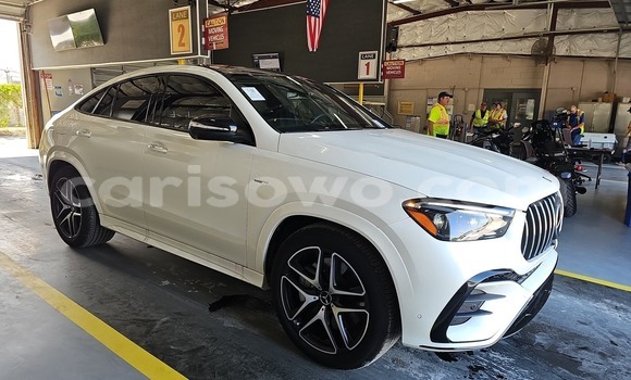 Acheter Neuf Voiture Mercedes-Benz GLE Blanc à Cotonou, Benin Acheter Neuf Voiture Mercedes-Benz GLE Blanc à Cotonou, Benin